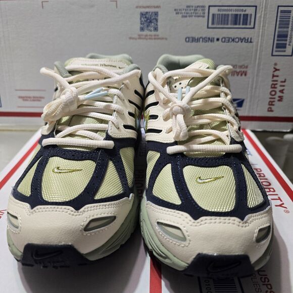 Nike Air Pegasus 2K5 Olive Aura Jade Horizon Size 8.5 - Picture 3 of 7